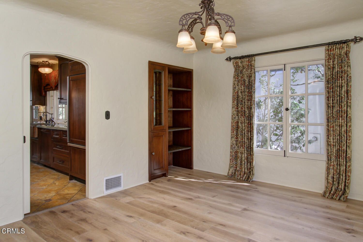 1064 Linda Vista Avenue, Unit 5