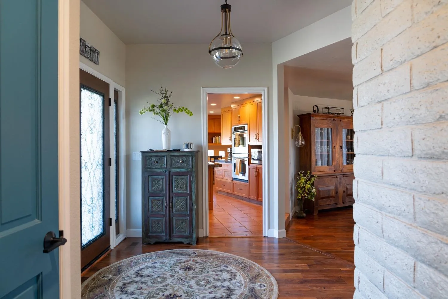 1660 Stuart Place