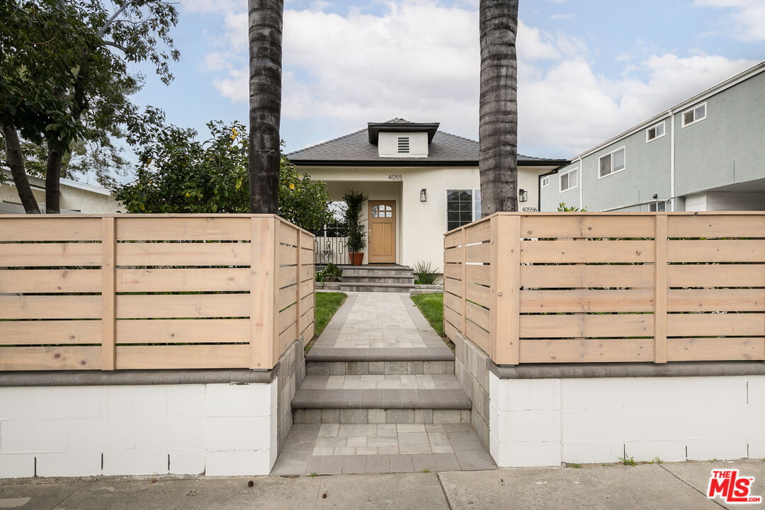 4055 Sequoia Street