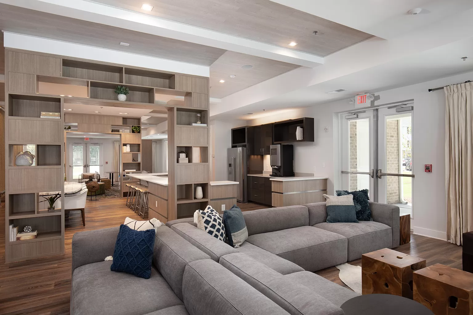 640 North Sweetzer Avenue