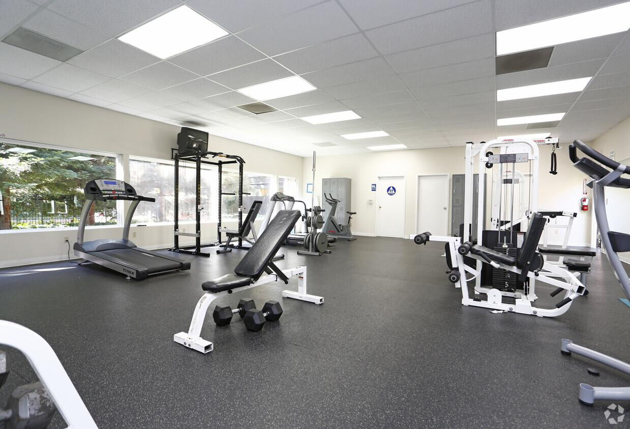 3205 Northwood Drive