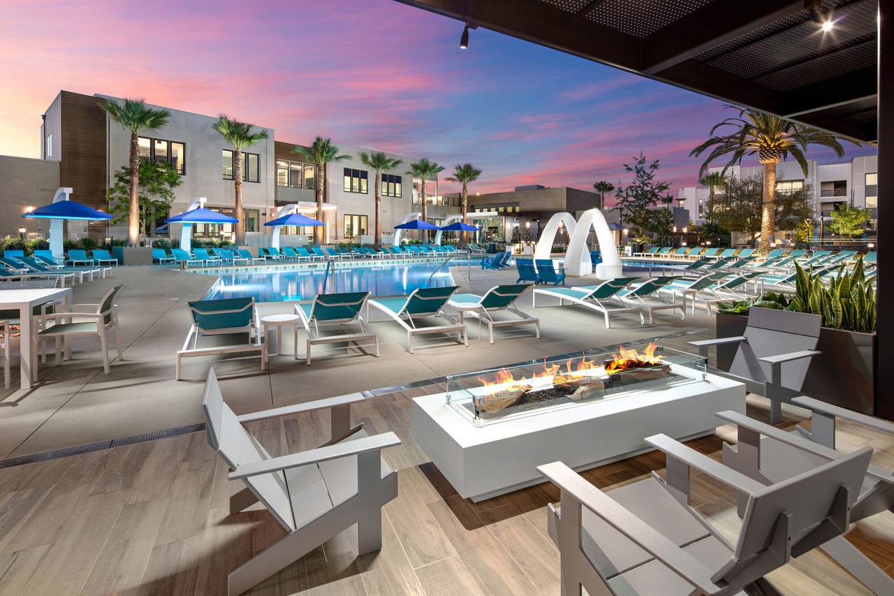 7951 Kingswood Drive