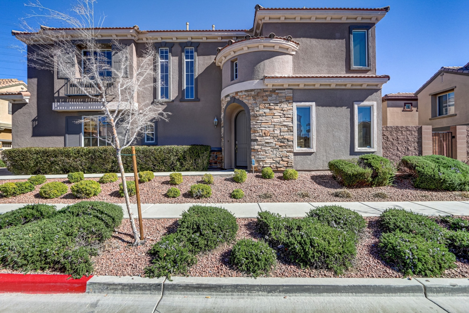 2310 Malaga Peak Street